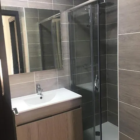 Neuf, 2 Chambres, Terrasse Plein Sud A Appartamento