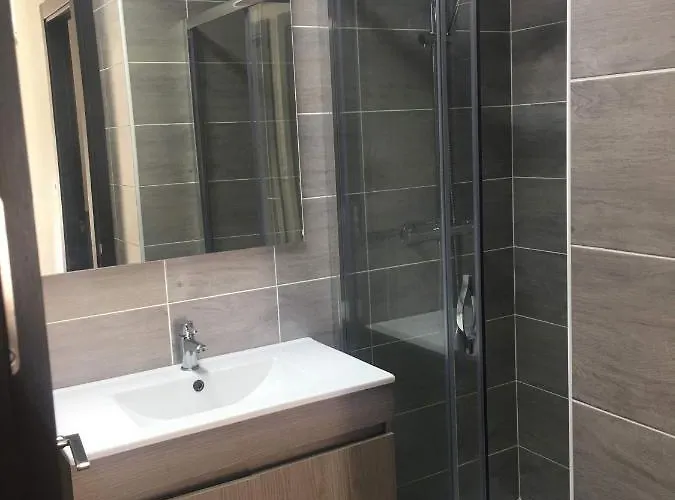 Neuf, 2 Chambres, Terrasse Plein Sud A Apartamento